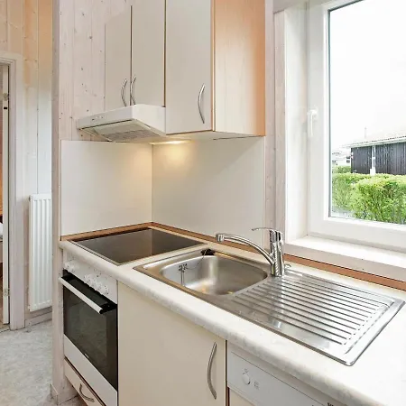 6 Person Holiday Home In Groemitz * Grömitz