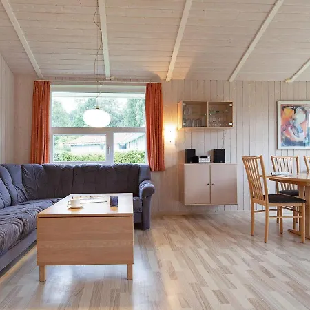 6 Person In Holiday home *