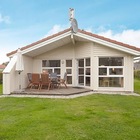6 Person In Holiday home *
